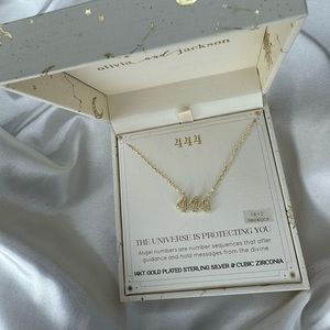 444 Trendy Necklace 💕